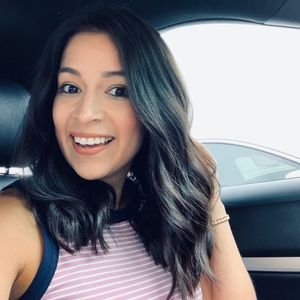 Meet your Posher, Devyn